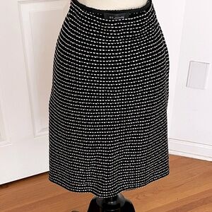 St John Black & White Knit Skirt 14 Preowned